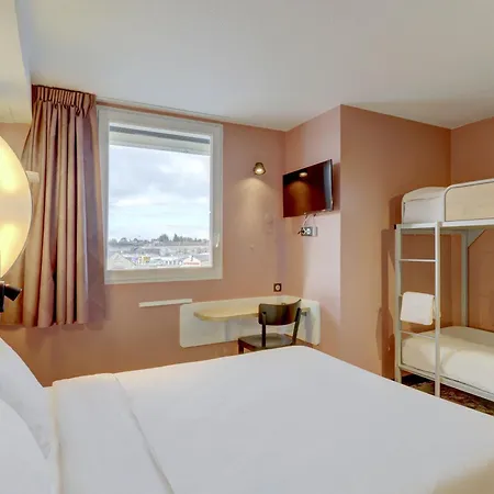 B&B Hotel Montlucon Saint-Victor Hotel