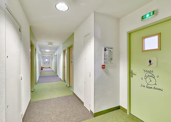 Hotel Montlucon Saint-victor 2*