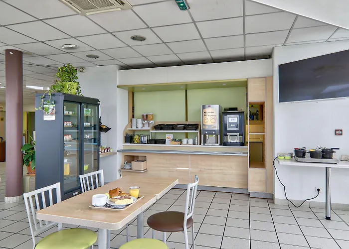 Montlucon Saint-victor 2* Saint-Victor-des-Oules